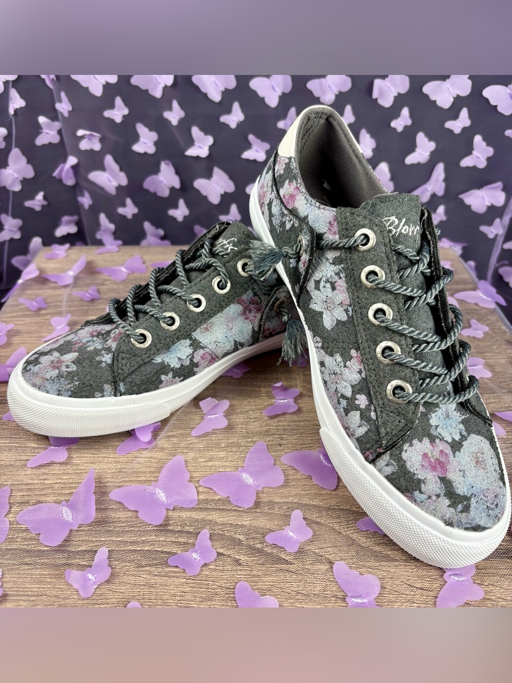 Blowfish Floral Gray Slip-on Low-Top Sneakers